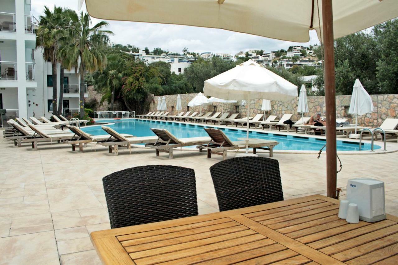 غومْبيت Costa Queen Suites المظهر الخارجي الصورة