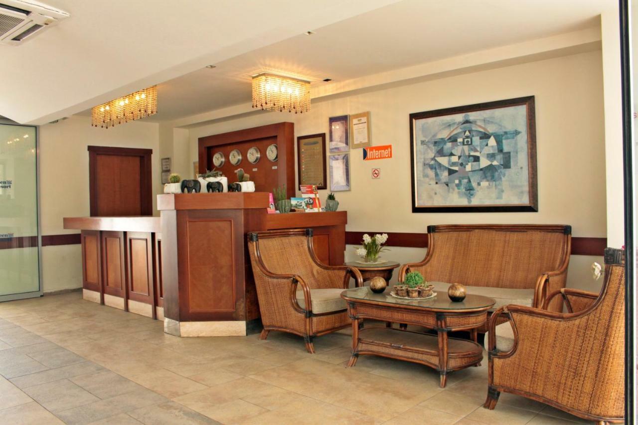 غومْبيت Costa Queen Suites المظهر الخارجي الصورة