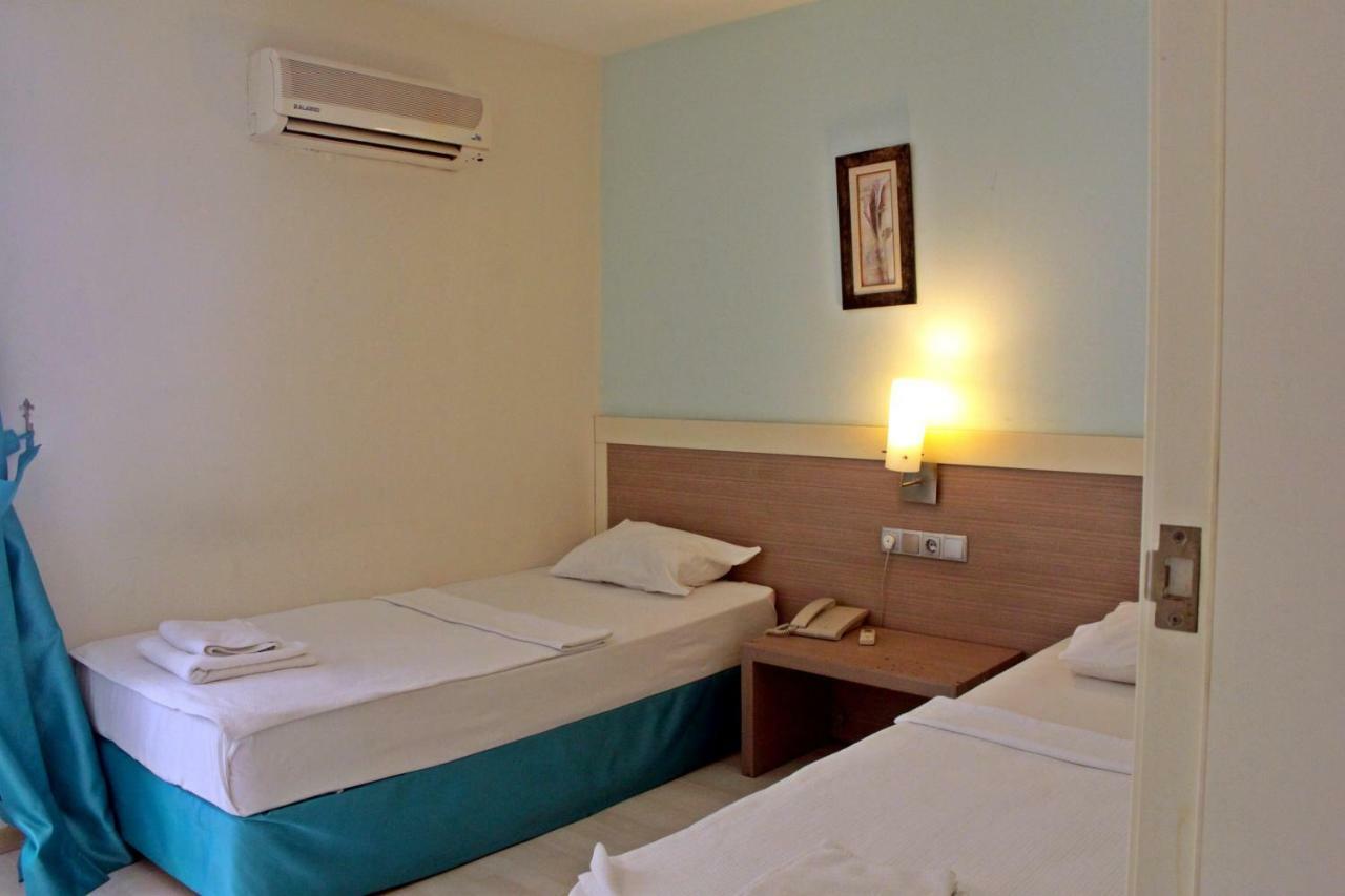 غومْبيت Costa Queen Suites المظهر الخارجي الصورة